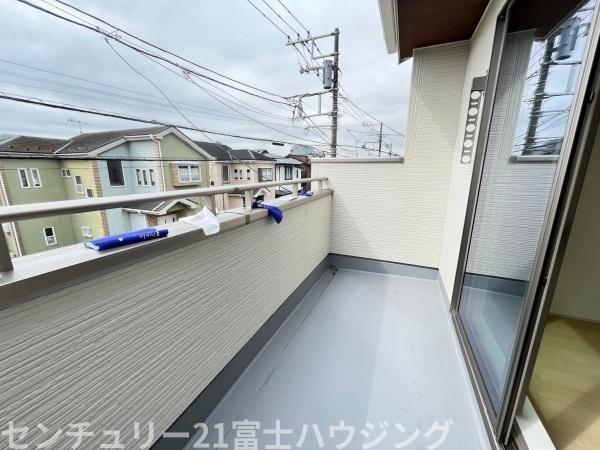 藤沢市辻堂太平台1丁目　新築戸建2号棟　全3棟