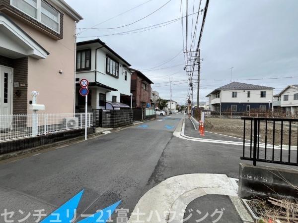 藤沢市辻堂太平台1丁目　新築戸建2号棟　全3棟