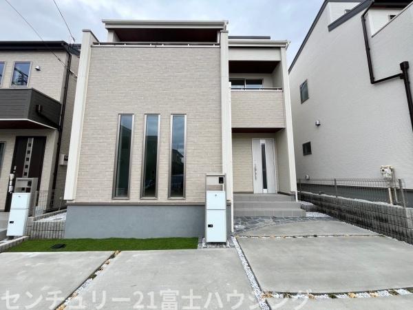 藤沢市辻堂太平台1丁目　新築戸建2号棟　全3棟