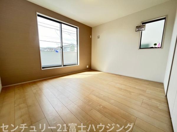 藤沢市辻堂太平台1丁目　新築戸建2号棟　全3棟