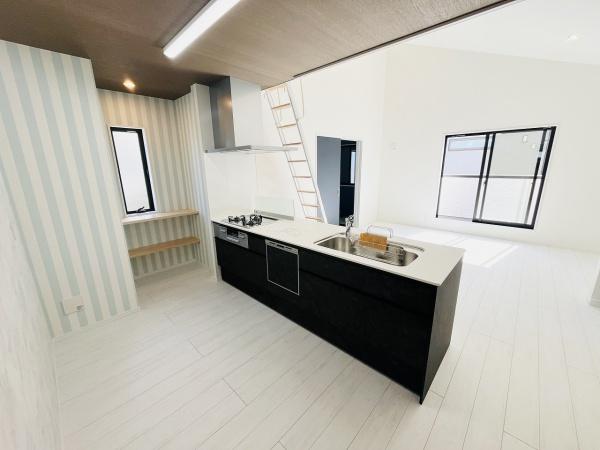 茅ヶ崎市小和田1丁目　新築No.5　全7区画
