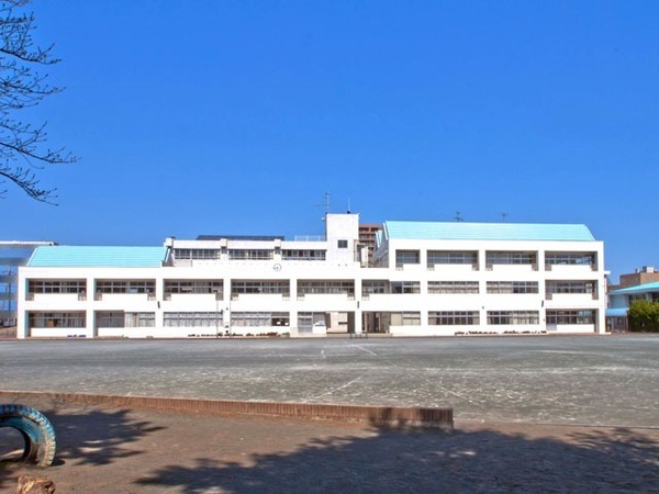 藤沢市朝日町の中古一戸建て(藤沢市立大道小学校)