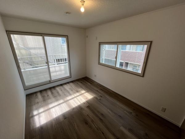 藤沢市朝日町の中古一戸建て