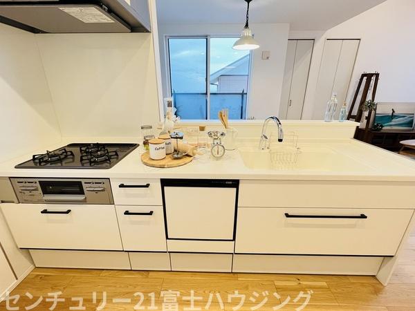 藤沢市片瀬山１丁目の中古一戸建て