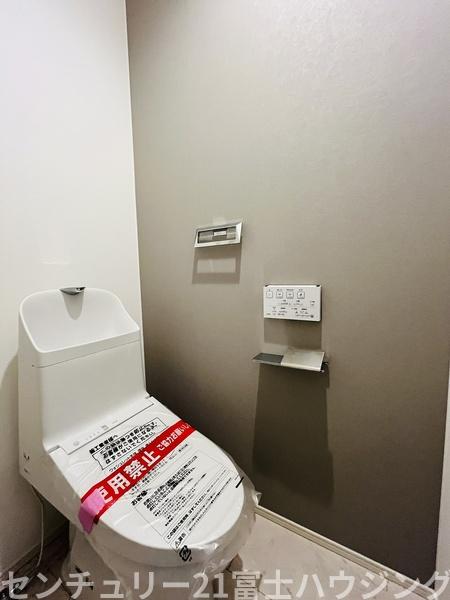 藤沢市片瀬山１丁目の中古一戸建て