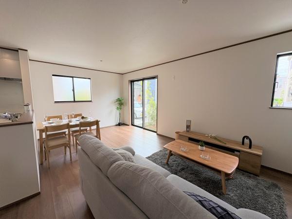 藤沢市鵠沼神明4丁目　新築C号棟　全9棟