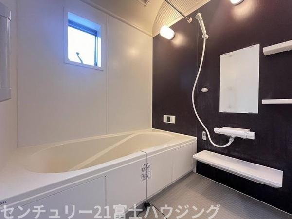 茅ヶ崎市本村3丁目　中古戸建