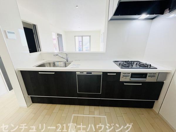 藤沢市亀井野5期　新築分譲住宅　1号棟　全1棟