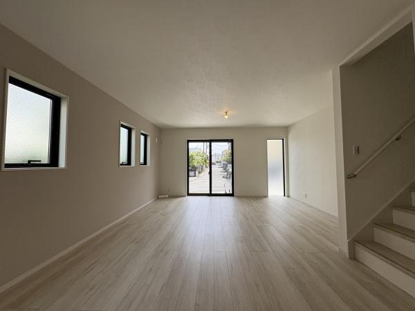 茅ヶ崎市菱沼海岸1期　新築戸建　全1棟