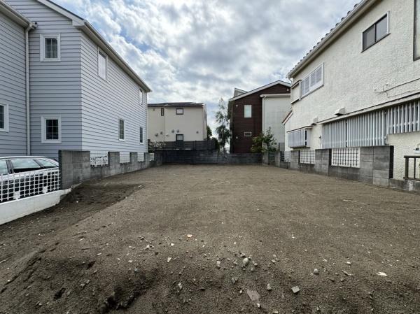 藤沢市鵠沼松が岡4丁目　条件無売地　全1区画