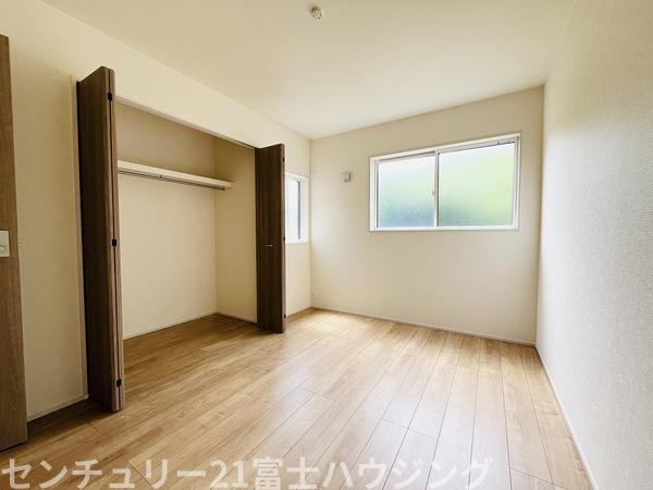 藤沢市遠藤　新築1号棟　全2棟