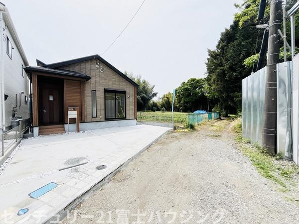 藤沢市遠藤　新築1号棟　全2棟