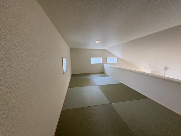 茅ヶ崎市高田１丁目　新築2号棟　全3棟