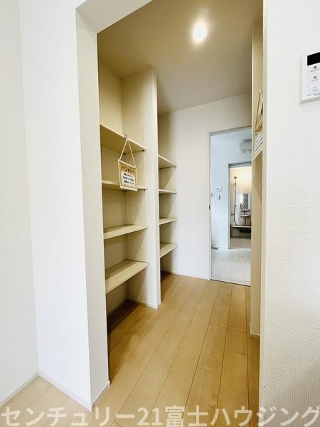 藤沢市石川5丁目　新築3号棟　全3棟