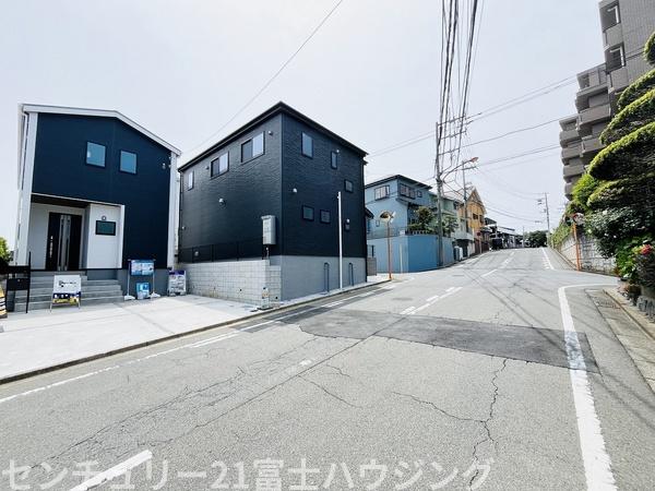 藤沢市石川5丁目　新築3号棟　全3棟
