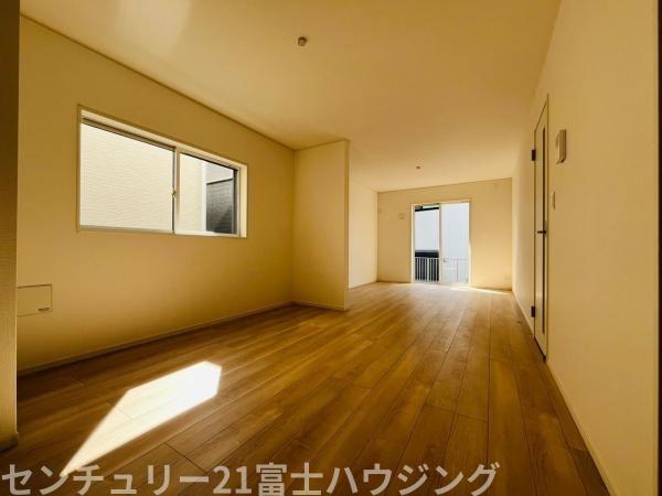 茅ヶ崎市赤羽根第13　新築戸建1号棟　全5棟