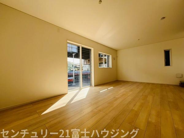 茅ヶ崎市赤羽根第13　新築戸建4号棟　全5棟