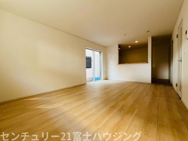 茅ヶ崎市赤羽根第13　新築戸建5号棟　全5棟