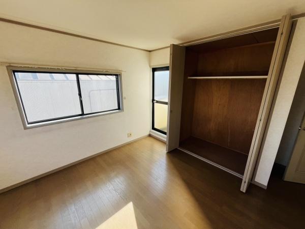 藤沢市鵠沼藤が谷４丁目の中古一戸建て