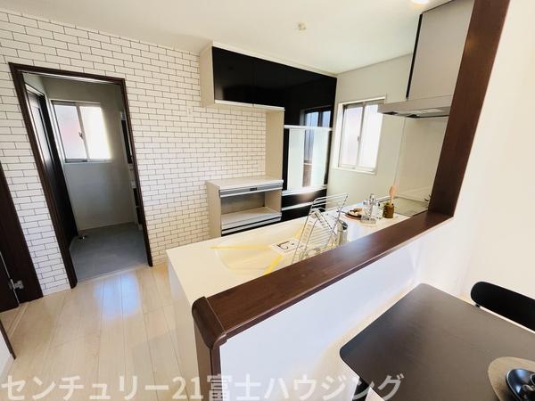 茅ヶ崎市甘沼の中古一戸建て