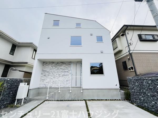 藤沢市辻堂6丁目　新築戸建　全1棟