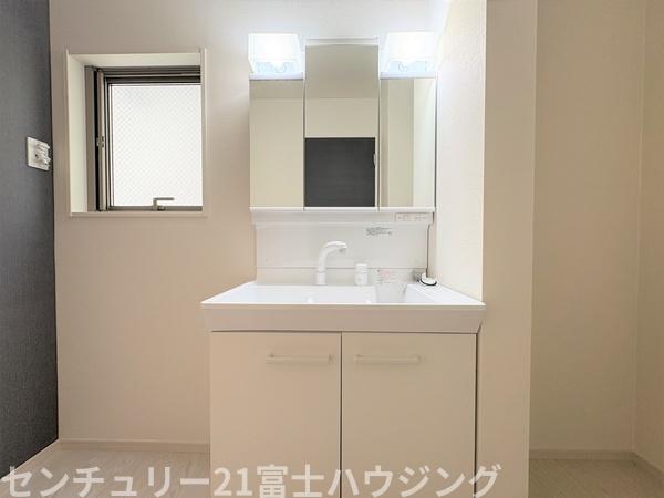 茅ヶ崎市柳島1期　新築戸建1号棟　全2棟