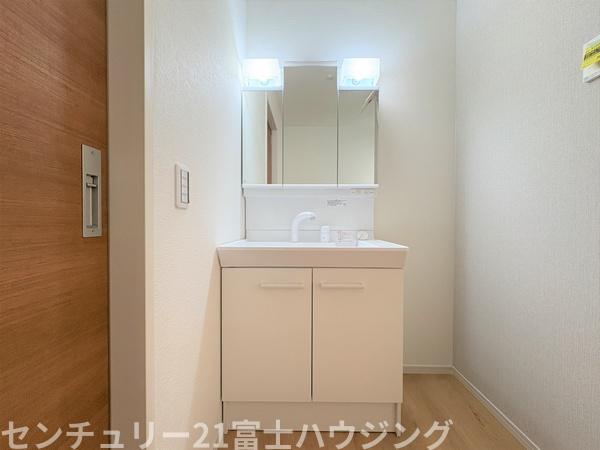 茅ヶ崎市柳島1期　新築戸建2号棟　全2棟