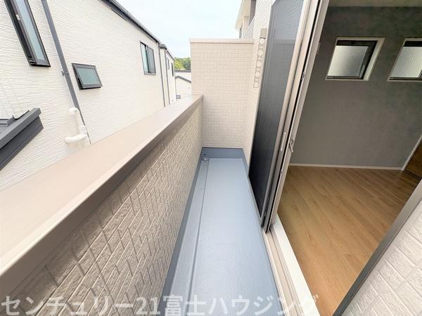 茅ヶ崎市柳島1期　新築戸建2号棟　全2棟