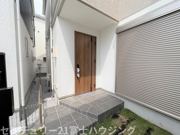 茅ヶ崎市柳島1期　新築戸建2号棟　全2棟