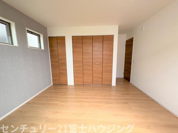 茅ヶ崎市柳島1期　新築戸建2号棟　全2棟