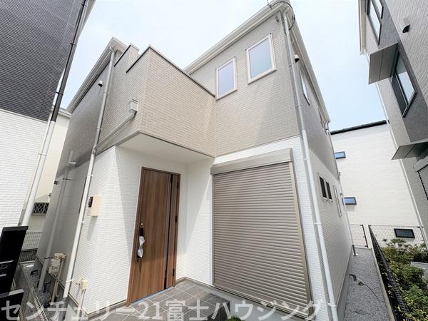 茅ヶ崎市柳島1期　新築戸建2号棟　全2棟