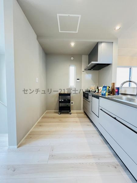 藤沢市辻堂３丁目　新築2号棟　全2棟