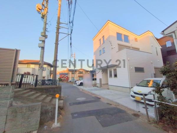 藤沢市城南5丁目2　新築A号棟　全2棟
