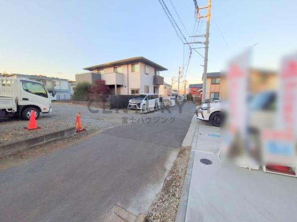 藤沢市城南5丁目2　新築A号棟　全2棟