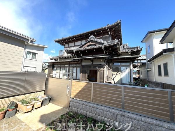 平塚市田村７丁目の中古一戸建て