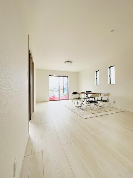 茅ヶ崎市香川2丁目1716番　新築戸建　全1棟