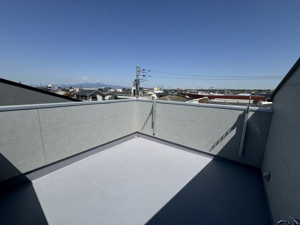茅ヶ崎市美住町　新築戸建1号棟　全4棟