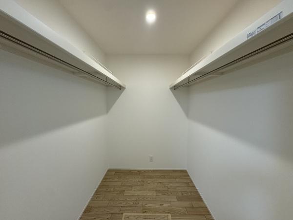 茅ヶ崎市美住町　新築戸建1号棟　全4棟