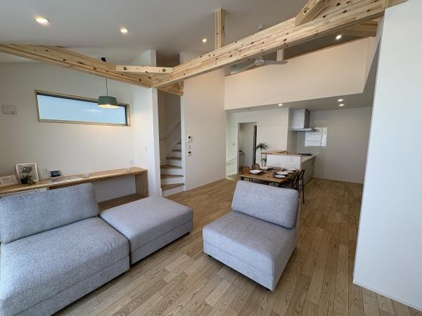 茅ヶ崎市美住町　新築戸建3号棟　全4棟