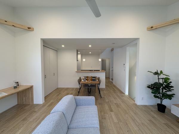 茅ヶ崎市美住町　新築戸建4号棟　全4棟