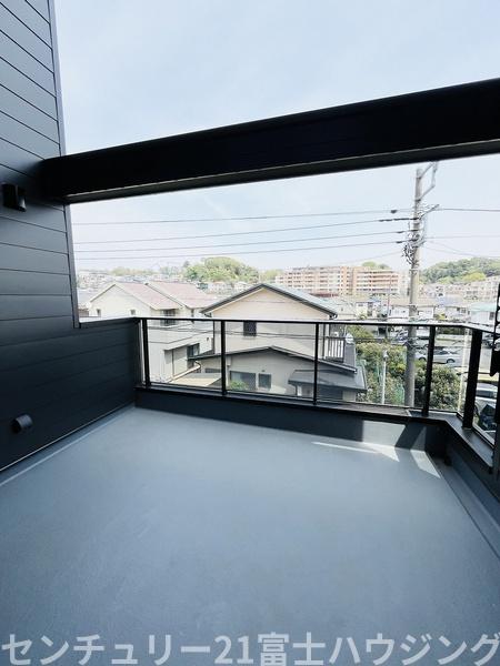 藤沢市本藤沢3丁目　新築戸建　全1棟