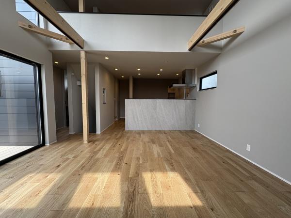 藤沢市城南1丁目4　新築B棟　全2区画