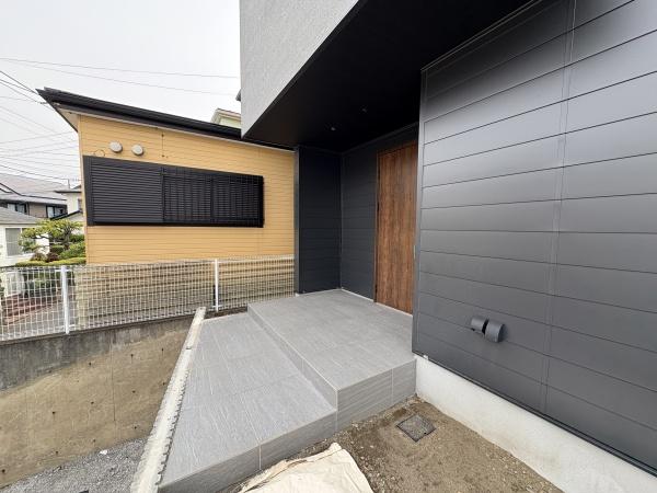 藤沢市城南1丁目4　新築B棟　全2区画