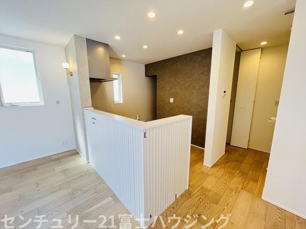 茅ヶ崎市松風台4　新築A棟　全2棟