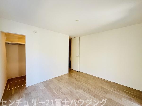 茅ヶ崎市松風台4　新築B棟　全2棟