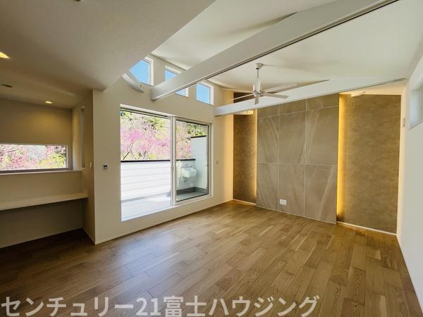 茅ヶ崎市松風台4　新築B棟　全2棟