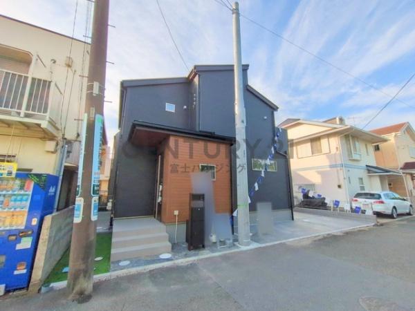 藤沢市鵠沼桜が岡4丁目　新築戸建　全1棟