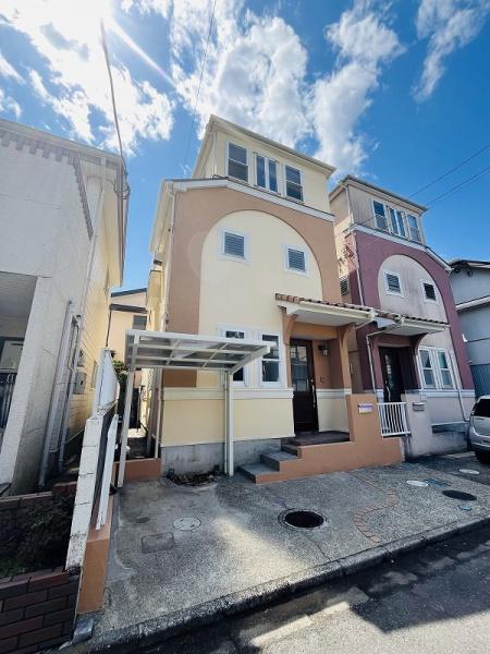 藤沢市西富２丁目の中古一戸建て