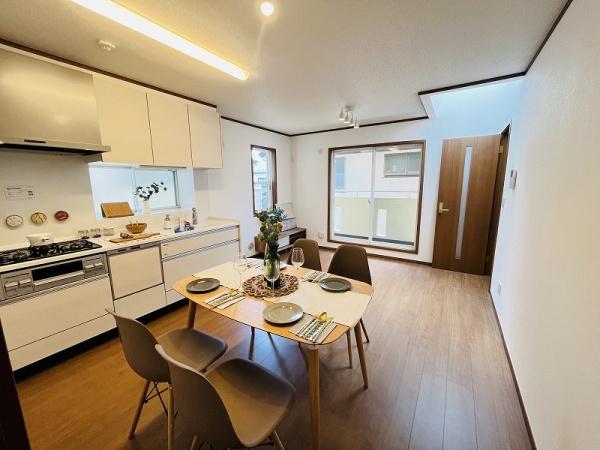 藤沢市西富2丁目　中古戸建
