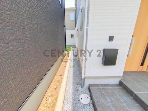 藤沢市石川5期　新築2号棟　全3棟